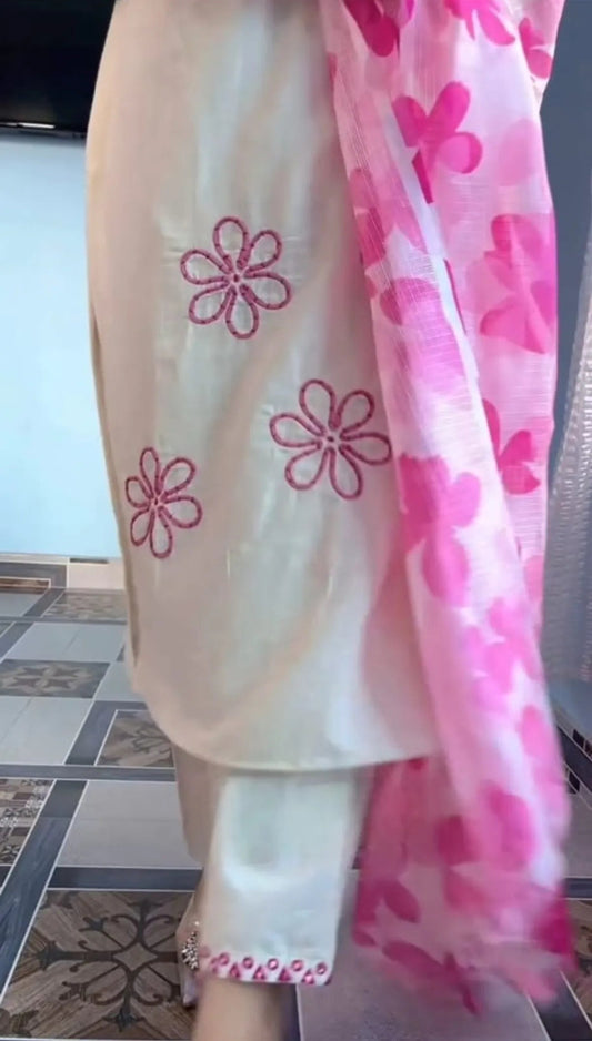 Cotton Embroidered Cut Sleeve Kurta With Pant & Dupatta Set.