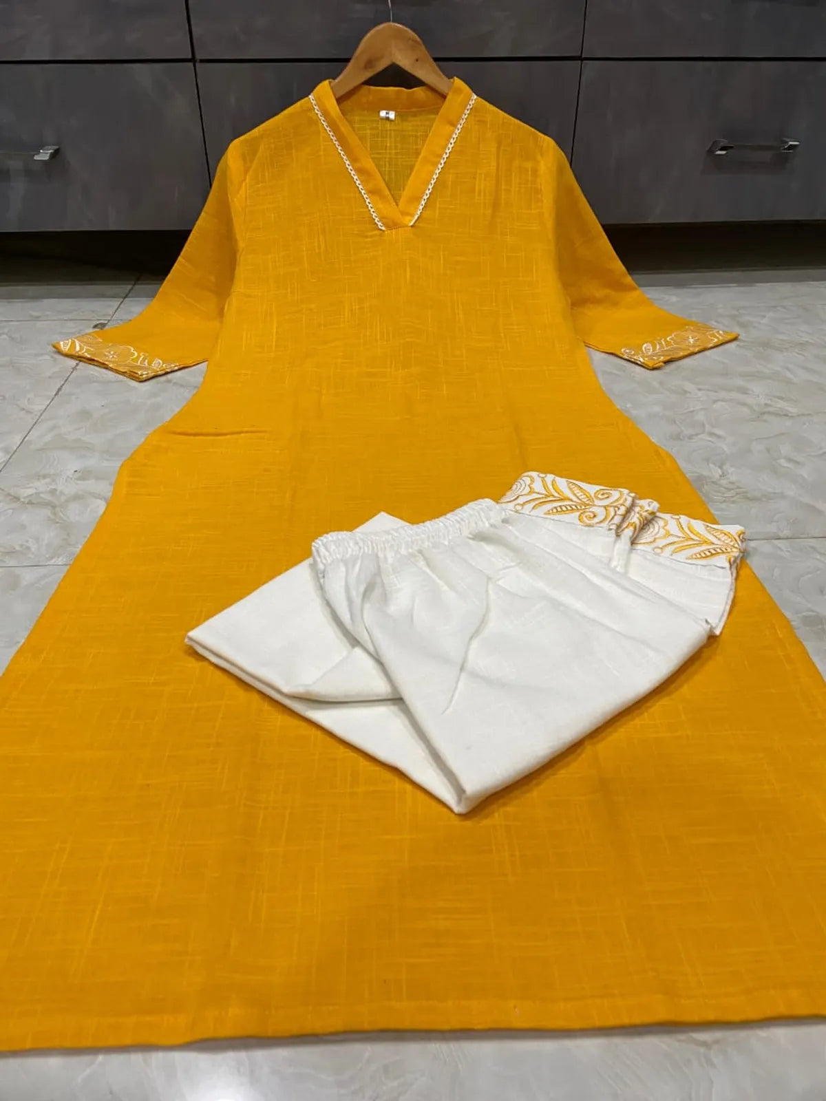 Cotton Embroidered kurta & pant set.
