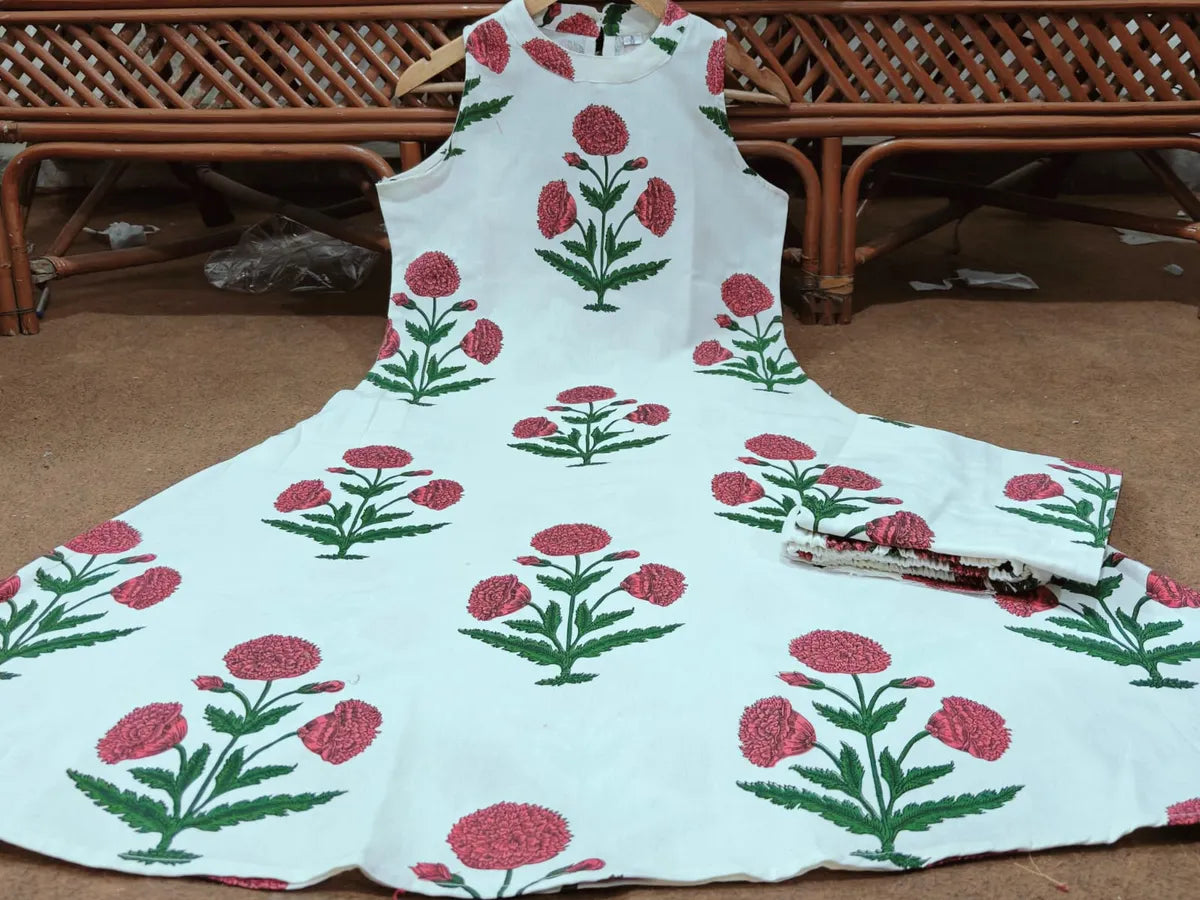 Cotton Floral Cut Sleeve Kurta & Pant Set.