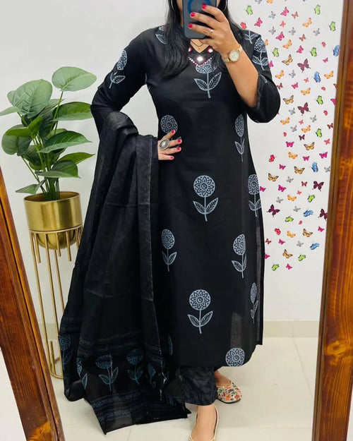 Cotton Kurta With Pant & Dupatta Set