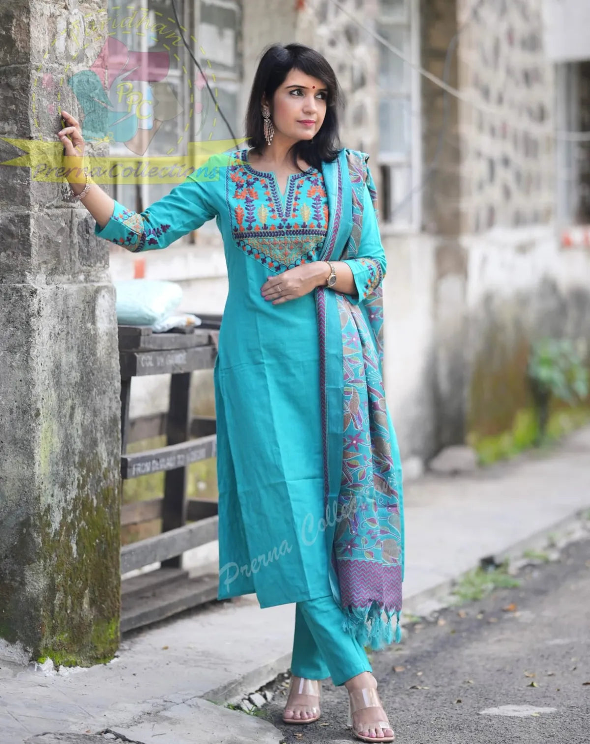 Raama Green Classy Aari Embroidery Work Cotton Kurta Set