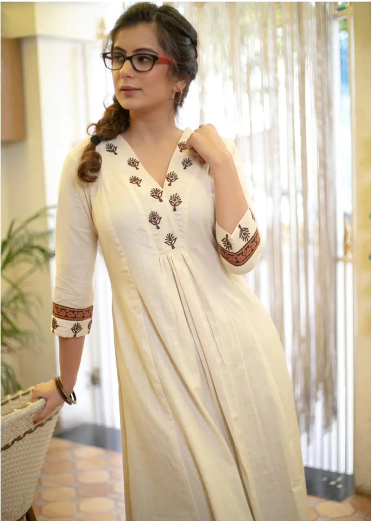 Classy Cotton Embroidered Kurta & pant  Set.