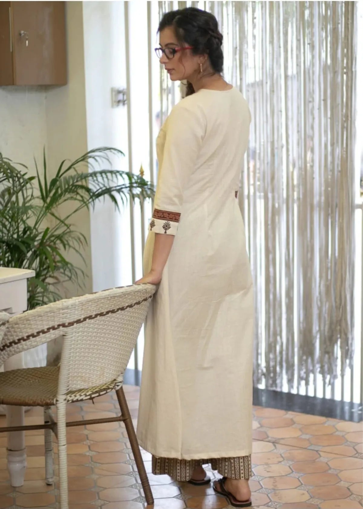 Classy Cotton Embroidered Kurta & pant  Set.