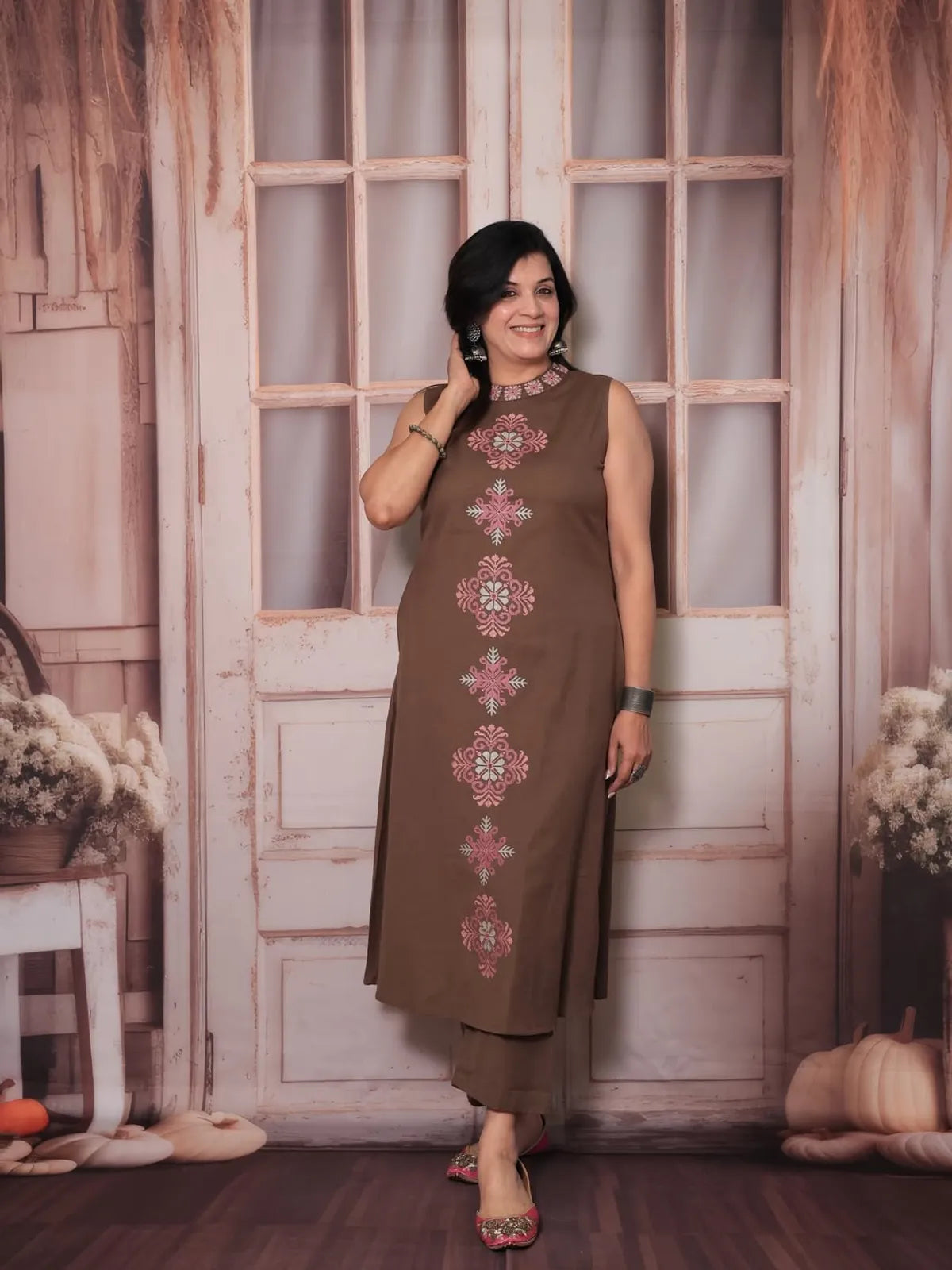 Brown Cotton Embroidered Cut Sleeve Kurta & Pant Set