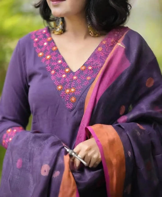Purple Cotton Embroidered Kurta With Pant & Linen Dupatta Set