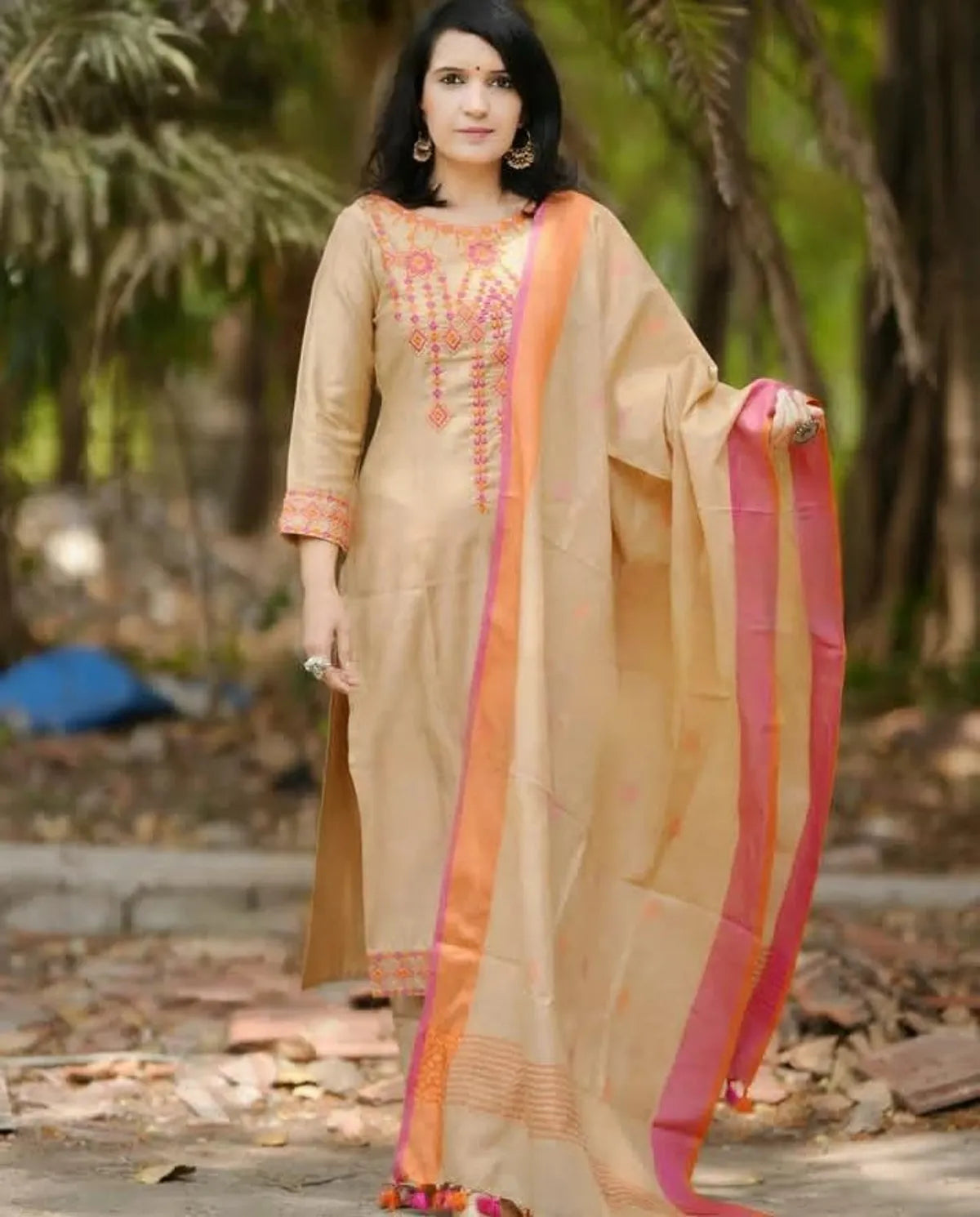 Cotton Embroidered Kurta With Pant & Linen Dupatta Set