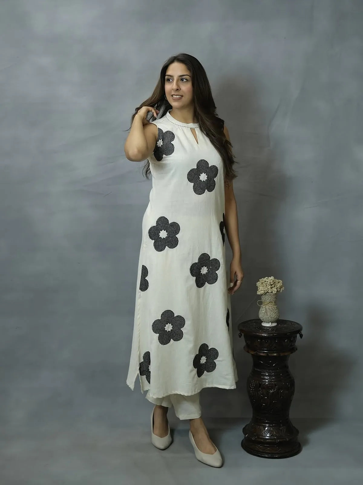 Cotton Embroidered Sleeveless Kurta & Pant Set