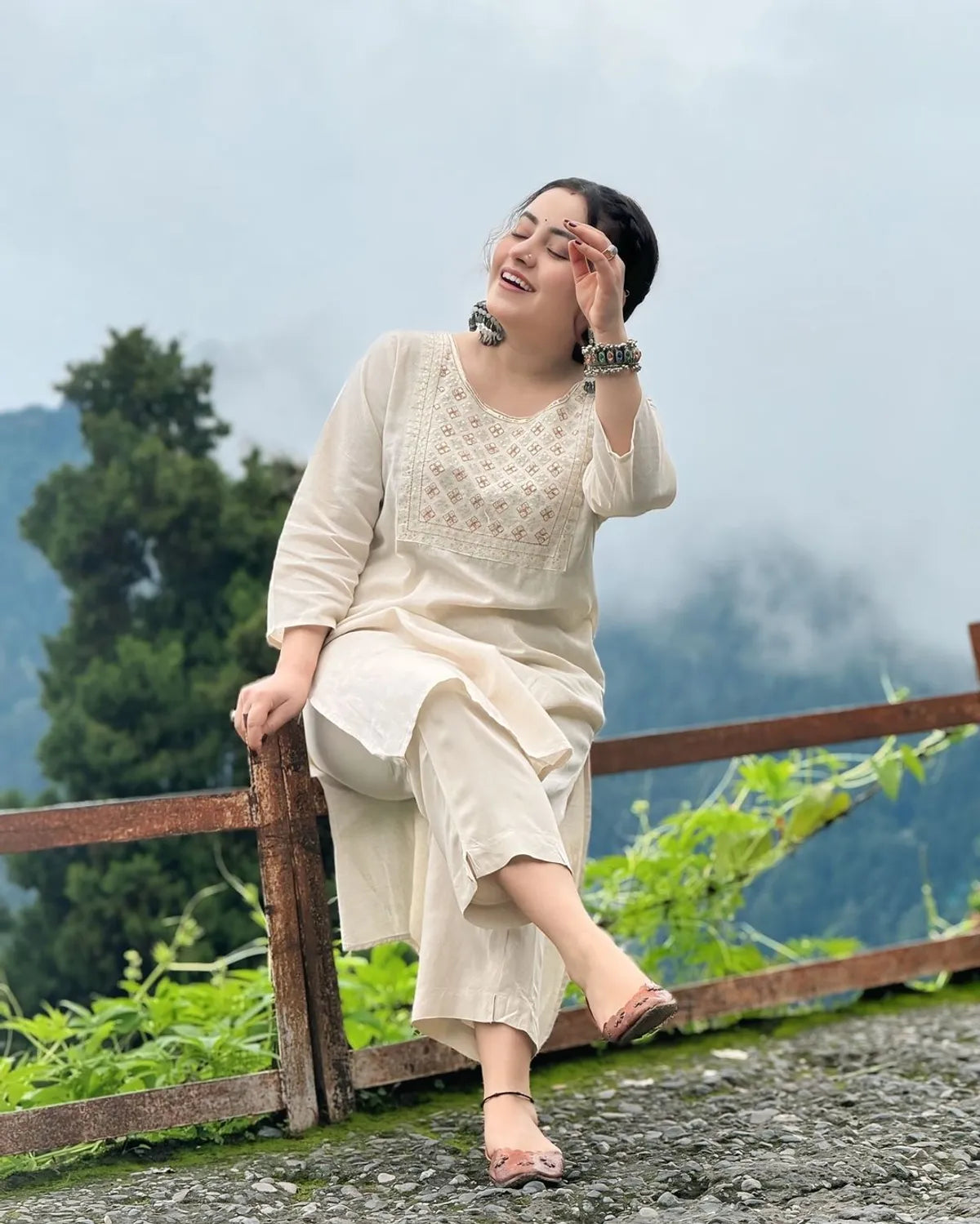 Off-White Cotton Embroidered Yoke Kurta & Pant Set