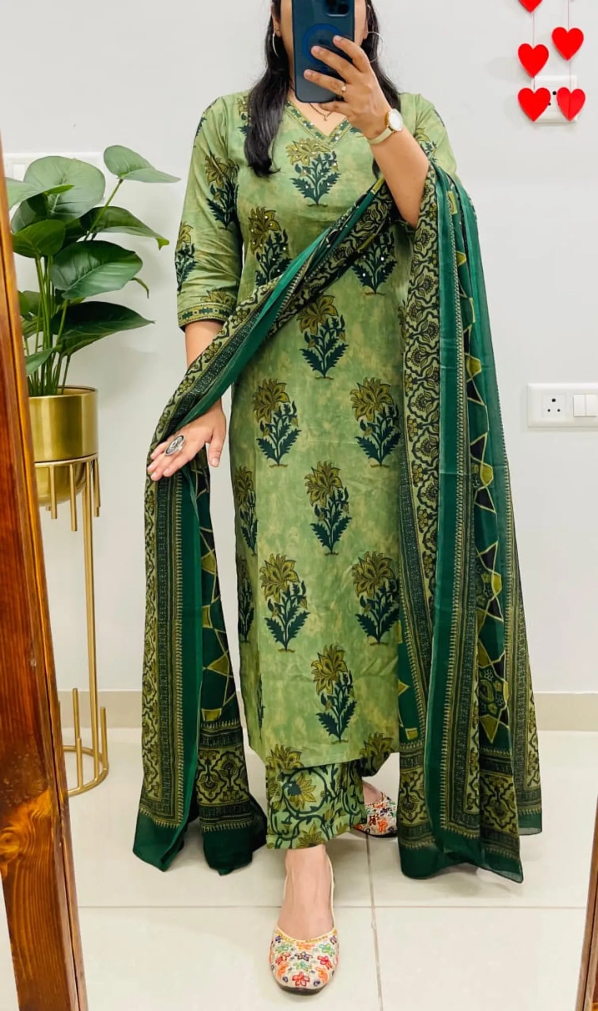 Pista Green Printed Kurta Set with Dark Green Dupatta