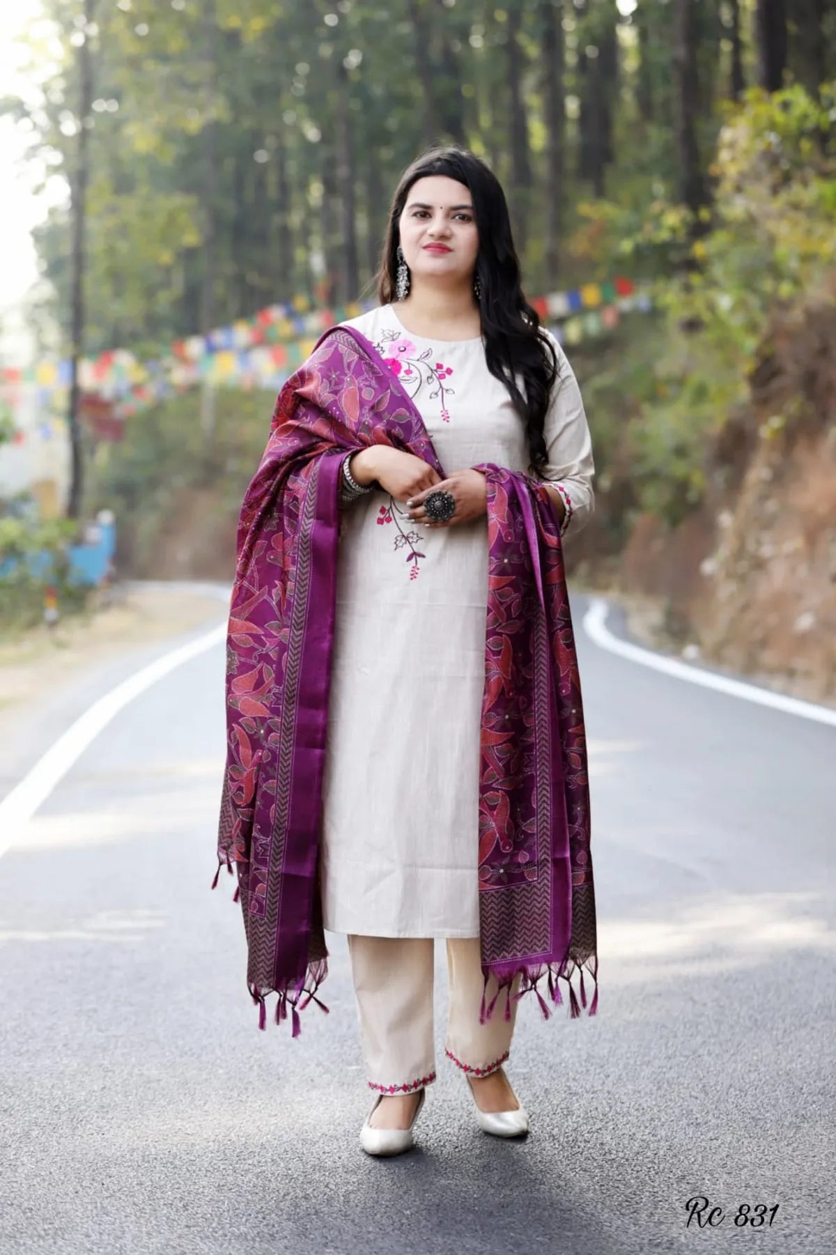 Handloom South Cotton Kurta With Pant & Khadi Silk Dupatta Set