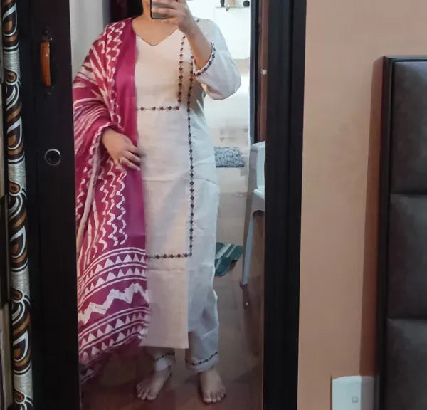 Sana Khan