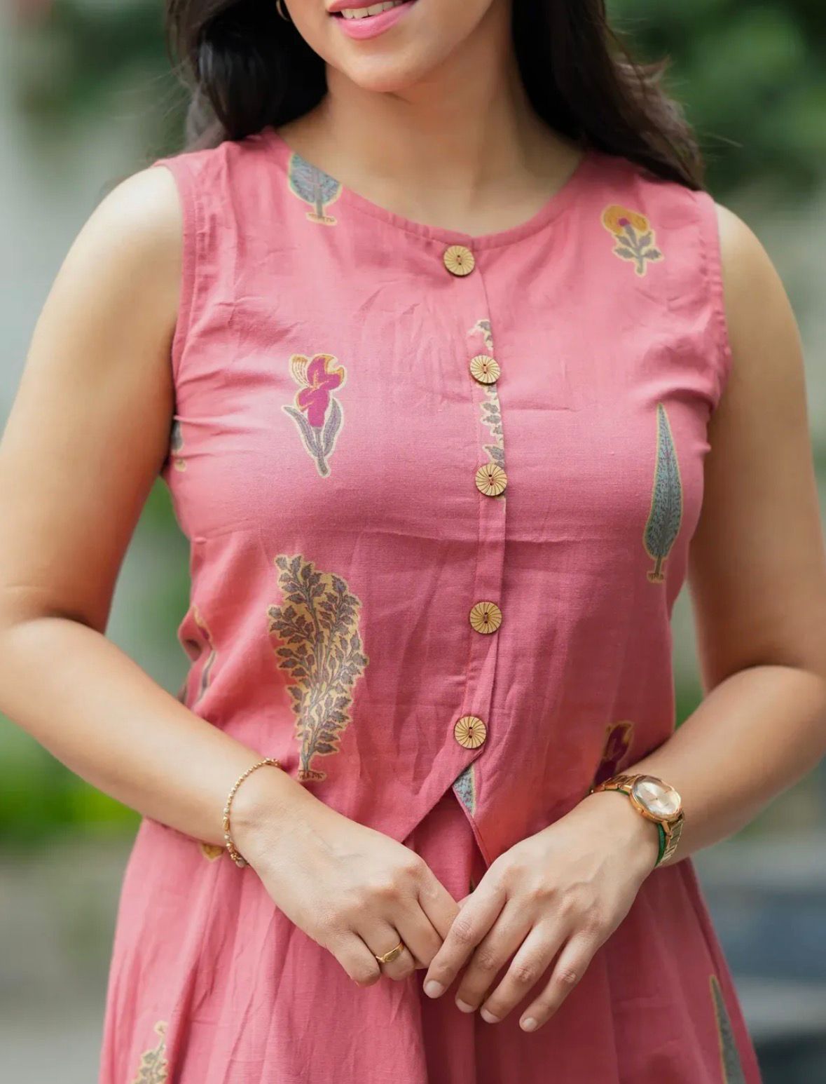 Pink Floral Printed Sleeveless Kurta Dress for Women